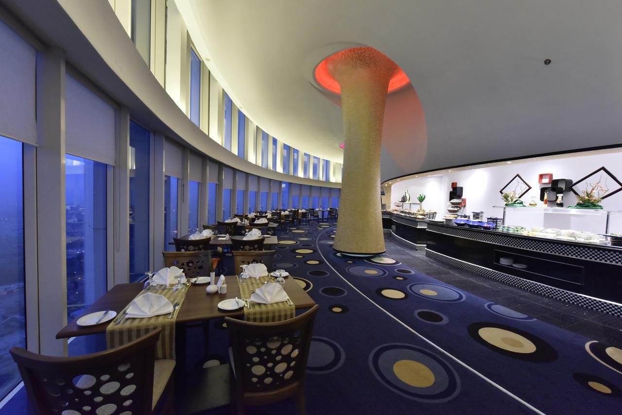 טאיף Awaliv International Hotel מראה חיצוני תמונה The 360 Restaurant