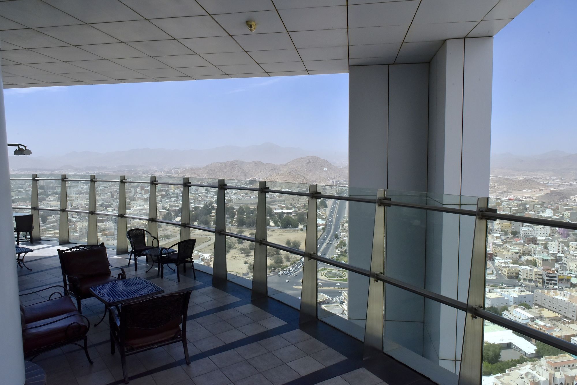טאיף Awaliv International Hotel מראה חיצוני תמונה View from the 30th floor
